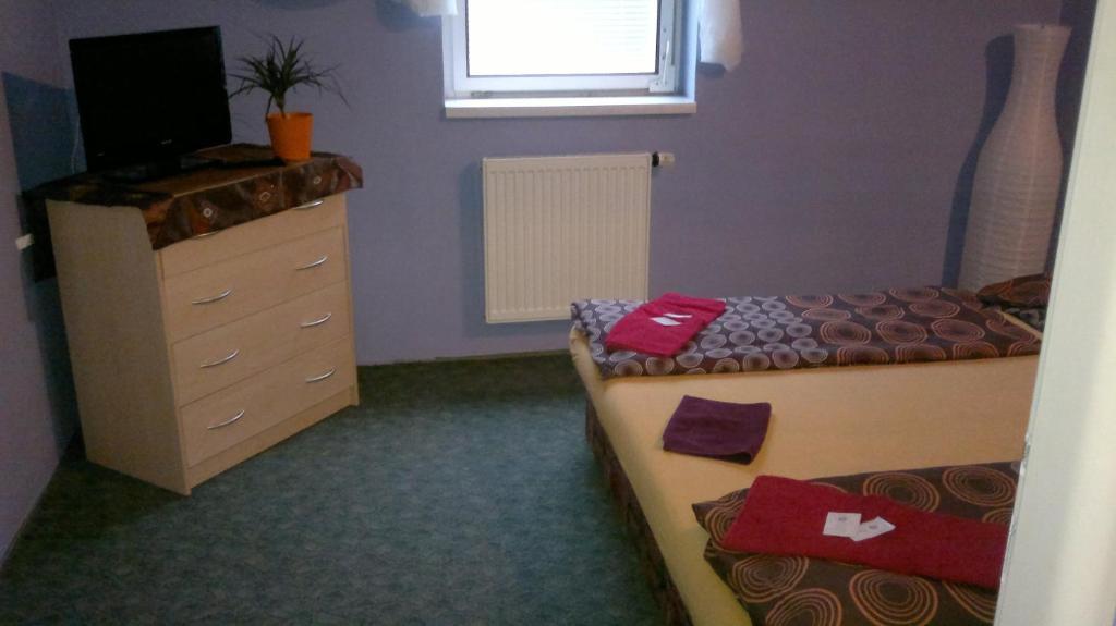 Hotel Bax Зноймо Стая снимка